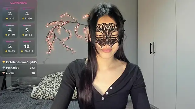HelenBlazeTrt's Live XXX Chat