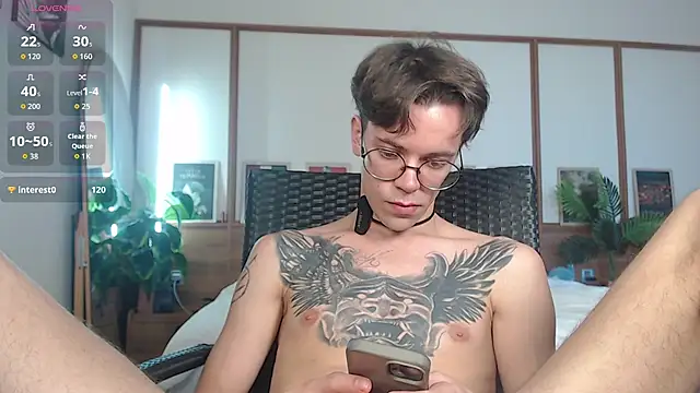 William_Henry_ Adlı Modelin Canlı XXX Sohbeti