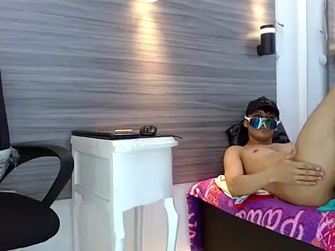 Онлайн чат XXX DanteSeth