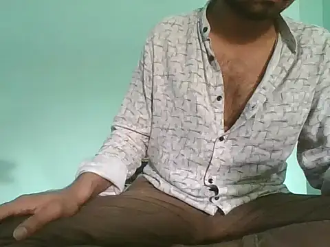 Ishaan_India – Live XXX-chat
