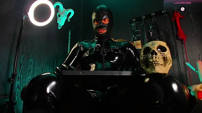Master_Connor_BDSM Live XXX-Chat