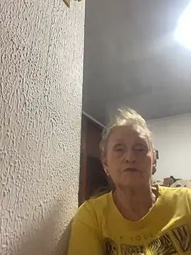 DulceDiaz Adlı Modelin Canlı XXX Sohbeti