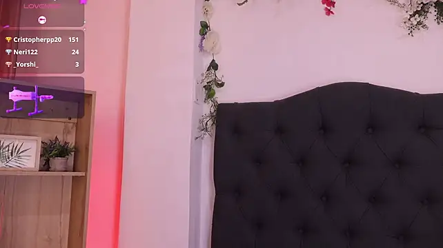 kaylee_lee Adlı Modelin Canlı XXX Sohbeti