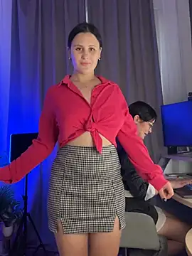CherryBombs- Live XXX-Chat