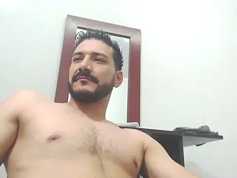 Chat +18 de mateoothh ao vivo