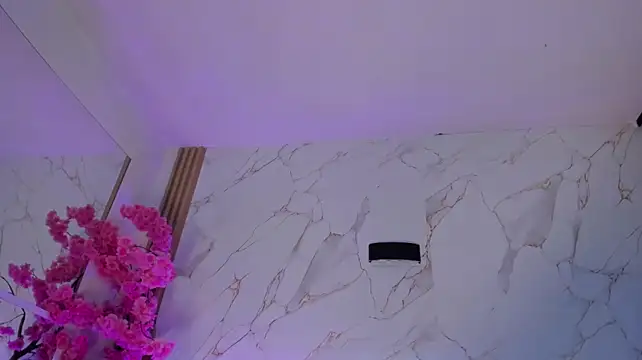 Sia_37 Chat XXX live
