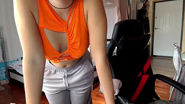 XXX chat uživo modela Mishelika