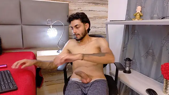 XXX chat uživo modela dashmonroe