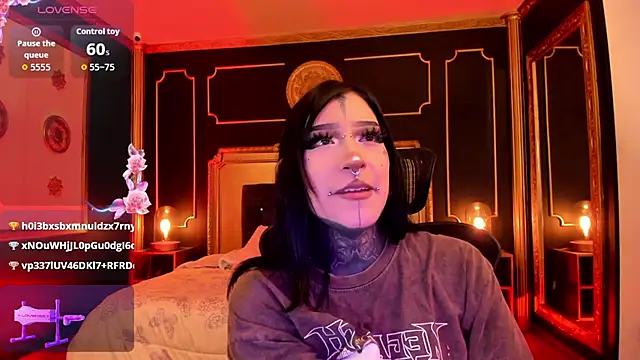 Kat_VonDe Live XXX-chat