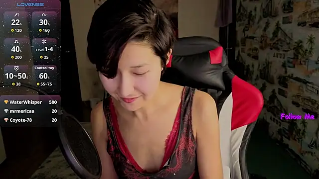 Živý XXX chat LeyylaStoone
