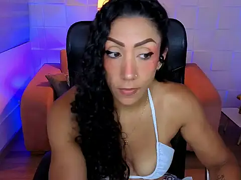 Paola_Leal Chat XXX in diretta