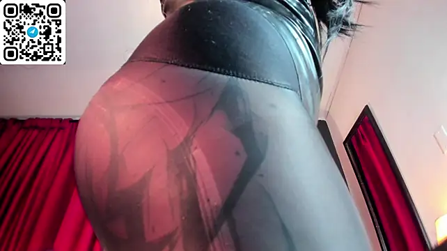 Raven_paradise_'s Live XXX Chat