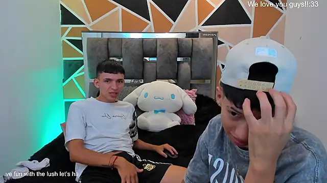 Czat XXX na żywo – Juan_Nd_Steven