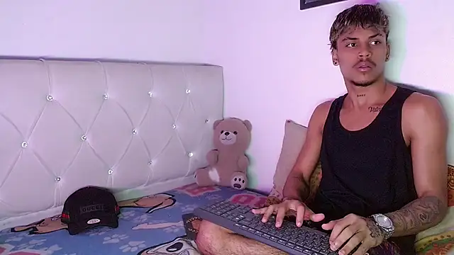 Angel_foxc13 Obrolan Langsung XXX