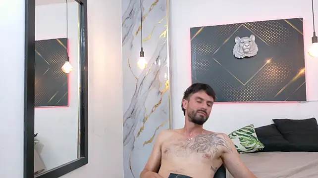 Czat XXX na żywo – KingOfTemptation