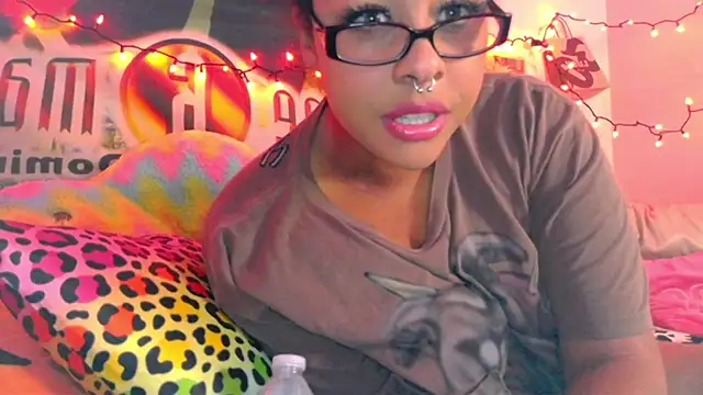 nintendhoe Live XXX-Chat