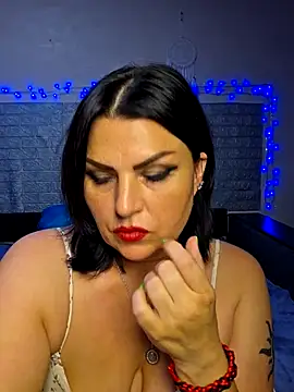 Chat XXX ao vivo de kataleya94
