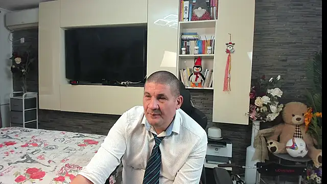 SpartacusDaddy48 Chat XXX in diretta