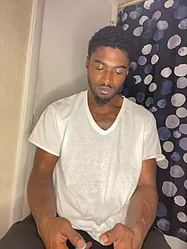 BrownSkinHandsome's Live XXX Chat