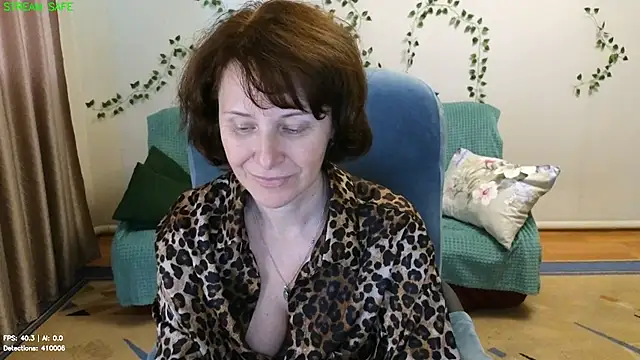 Lia_Tito Adlı Modelin Canlı XXX Sohbeti