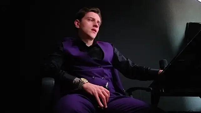 FelixStarkk Adlı Modelin Canlı XXX Sohbeti