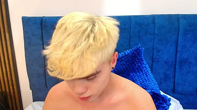 Ian_Stone Chat XXX in diretta