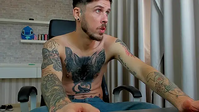 JonahShaw Live XXX-Chat