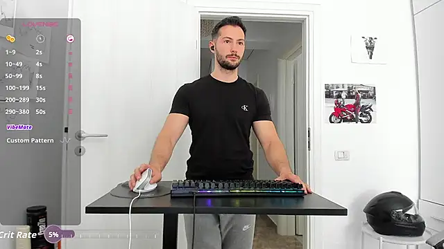 ZackFraser Live XXX Chat