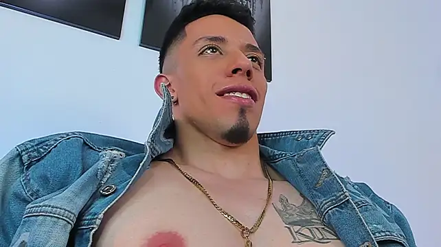 Angelo_Varek 라이브 XXX 채팅