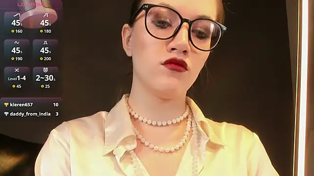 Chatroom XXX en direct de CathyAdams