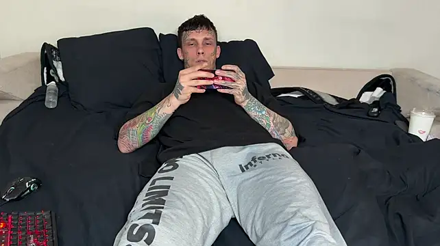 Anubisgods Live XXX-Chat