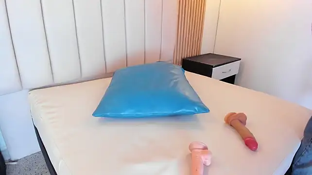 Czat XXX na żywo – KENNY_HANK