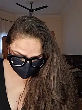 SEXY-Sardarni live XXX chat