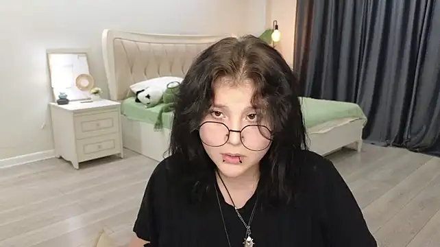 AliaZippe's Live XXX Chat