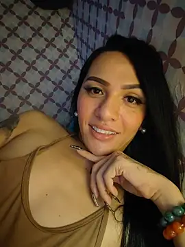 Chat +18 de Yourbabyshane ao vivo