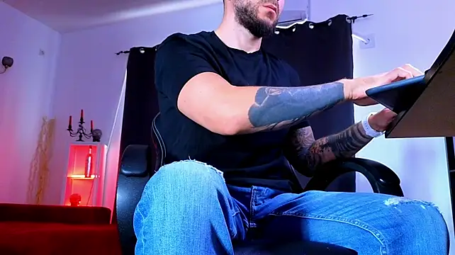 دردشة MightyAaron66 الجنسية المباشرة
