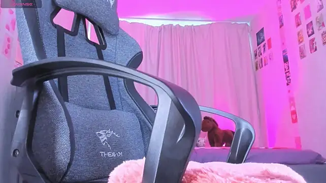 Eva_Harper XXX чат на живо