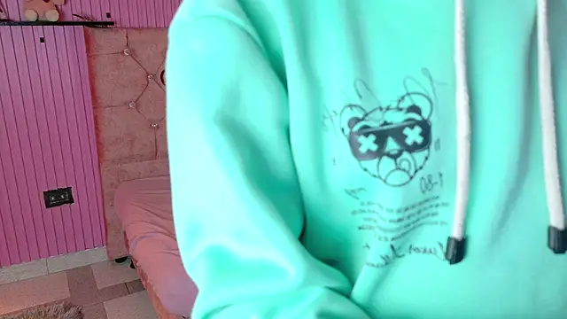 Chat +18 de ViolettaKs ao vivo