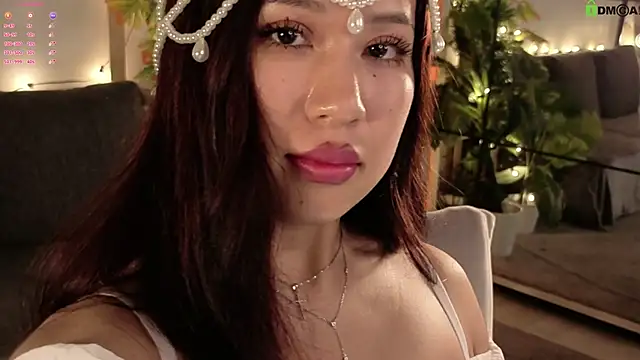 Erika_Kim Chat XXX in diretta