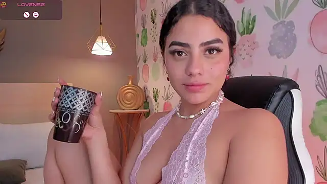 Chat +18 de yaya23x ao vivo