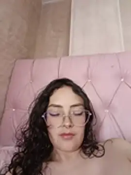 Živý XXX chat manumeow99