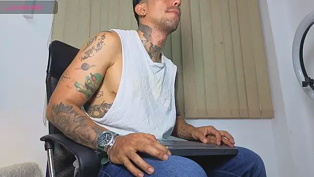 MR_EITHAN – Live XXX-chat