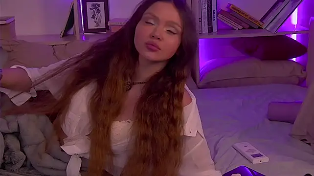 MelanieSutton: онлайн-секс-чат
