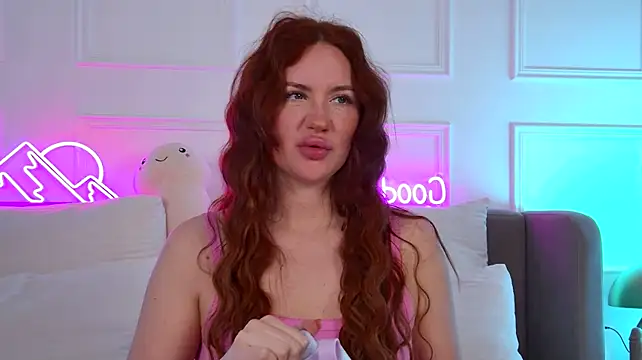 แชท XXX สดของ MeganStrane