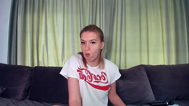 LaraStone69 Chat XXX live