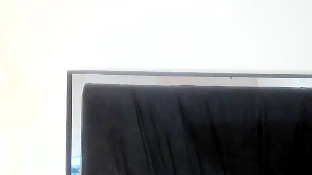 lilithTeen1_'s Live XXX Chat