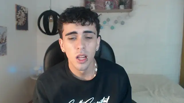 noah_bluex XXX чат на живо