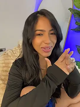 _Emily_Thompson_ Live XXX-chat