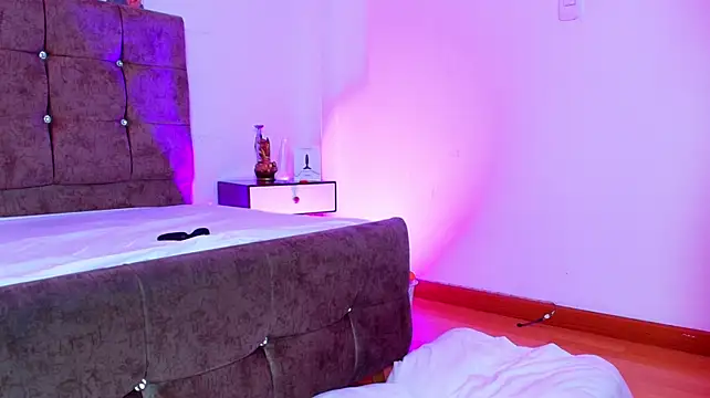 Czat XXX na żywo – Ethan_Briggs_