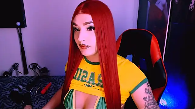 bubble_red Adlı Modelin Canlı XXX Sohbeti